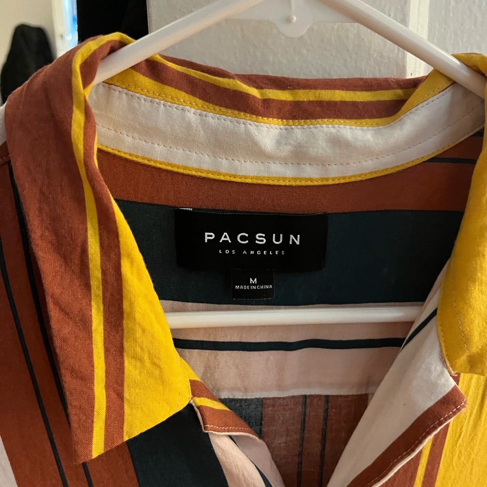PACSUN Men’s Stripe Button Down - Picture 2 of 4